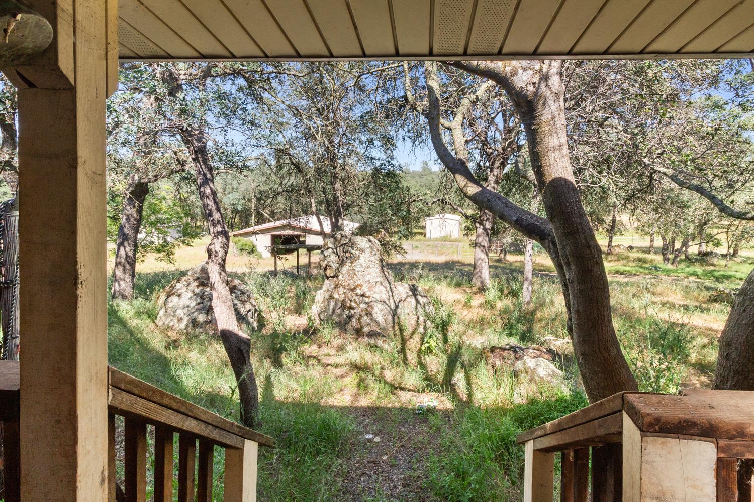 12360 Cheyenne Way Burson, CA 95225 - Photo 19 of 83