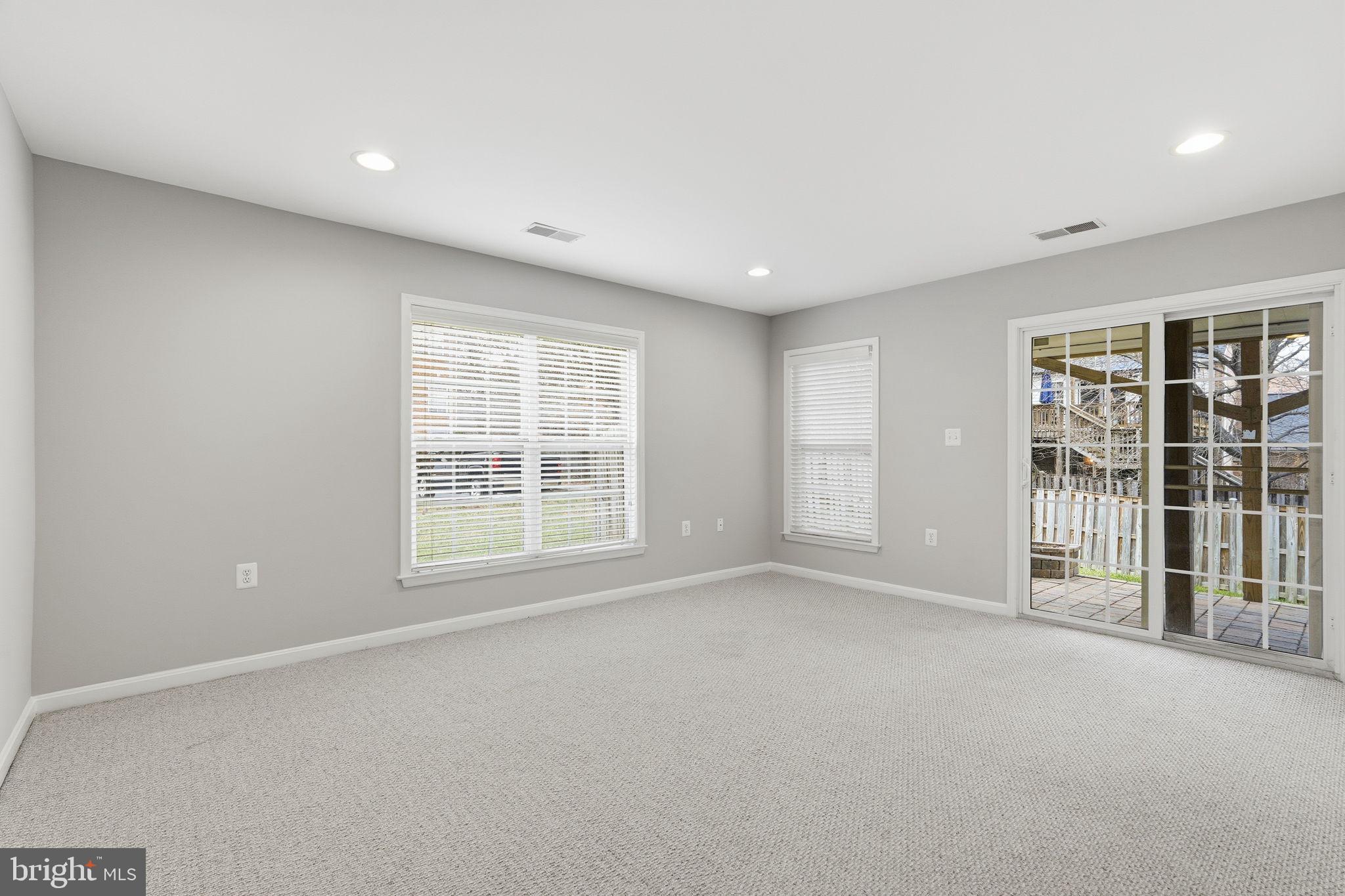 46600 Chase View Terrace Sterling, VA 20164 - Photo 28 of 38 a view of an empty room with a window
