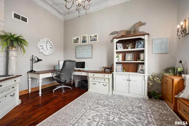 $995,000 | 2988 North 400 East Road, McLean, IL 61754