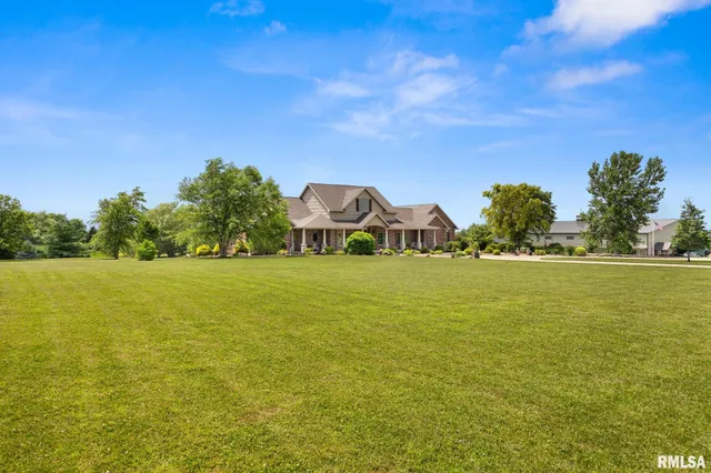 $995,000 | 2988 North 400 East Road, McLean, IL 61754