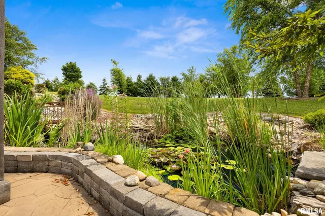 $995,000 | 2988 North 400 East Road, McLean, IL 61754