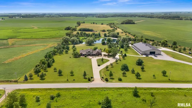 $995,000 | 2988 North 400 East Road, McLean, IL 61754