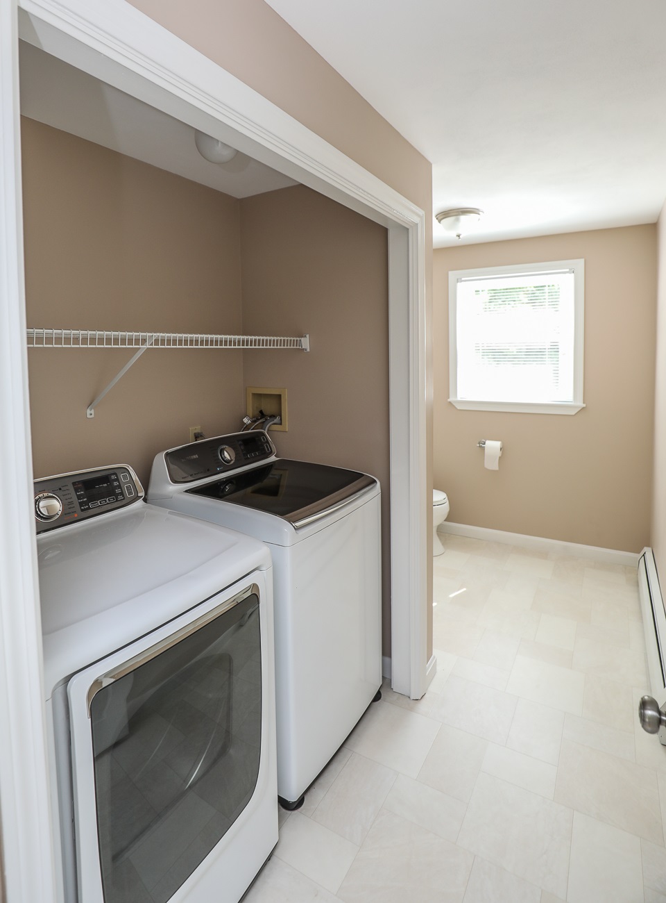 96 Tallant Road Pelham, NH 03076 - Photo 21 of 39