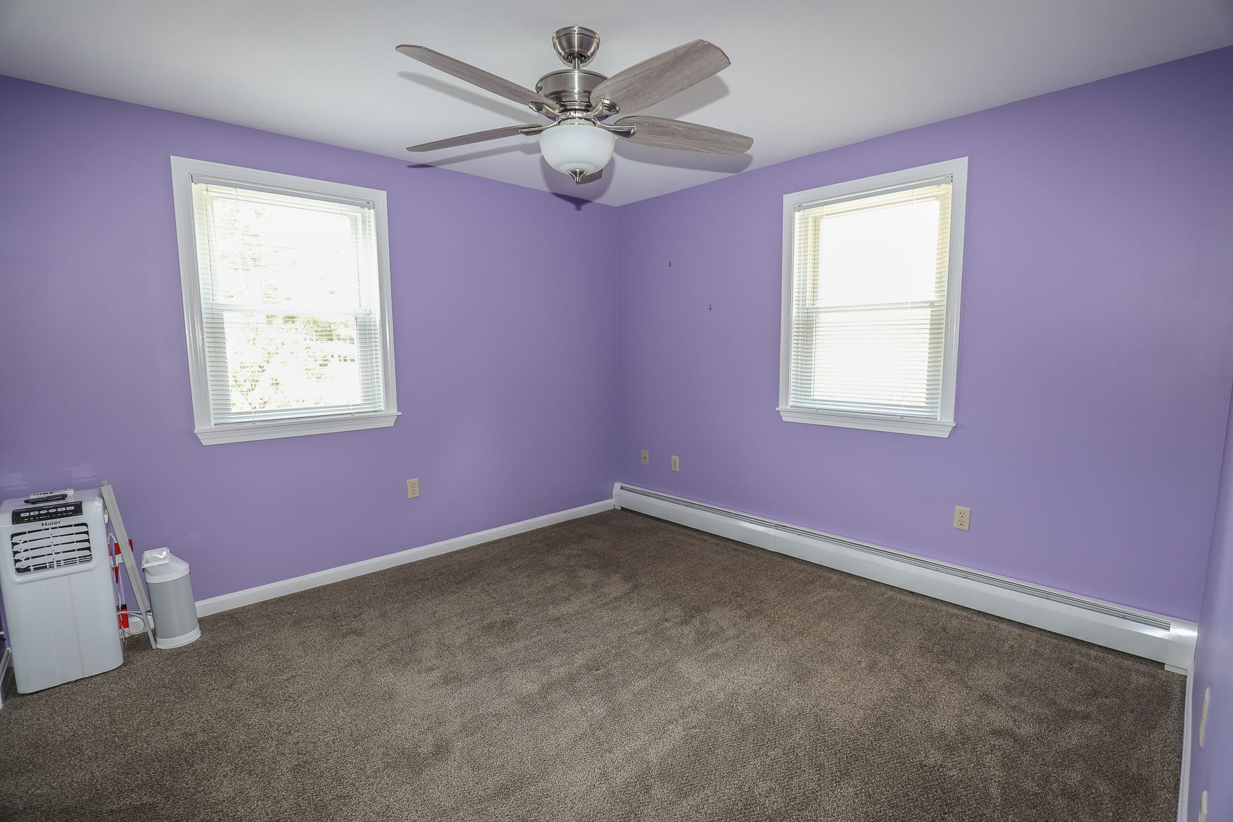 96 Tallant Road Pelham, NH 03076 - Photo 30 of 39
