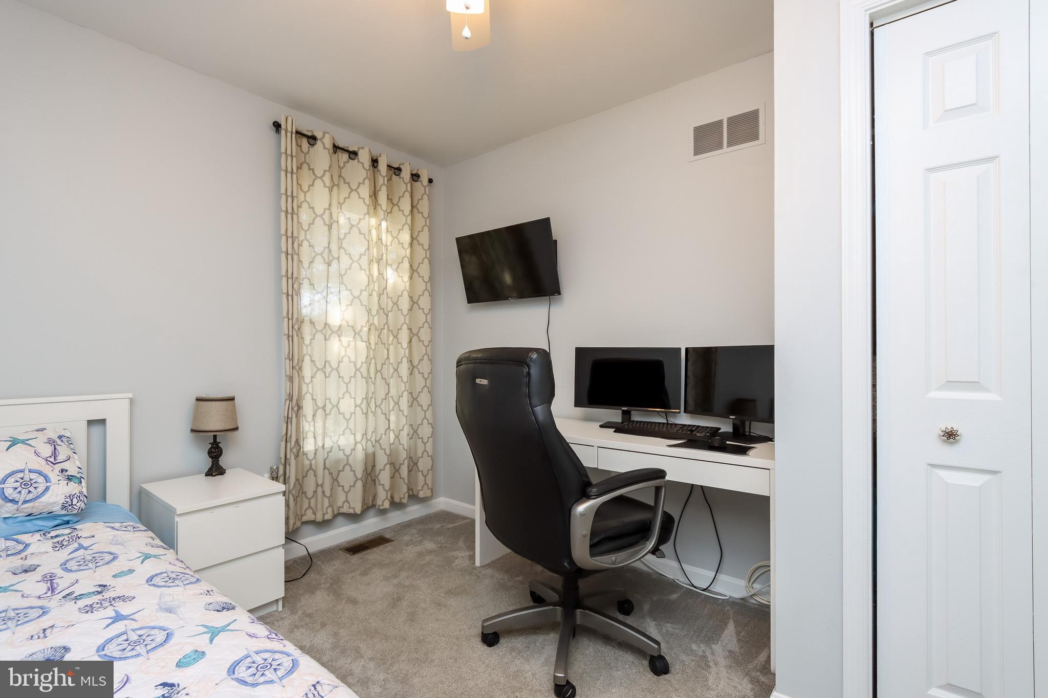 285 Hahn Road Westminster, MD 21157 - Photo 19 of 23 Gallery Image 19