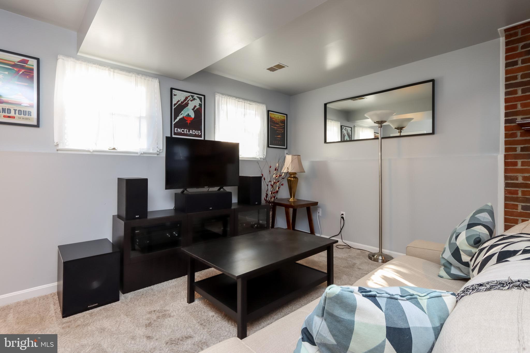 285 Hahn Road Westminster, MD 21157 - Photo 10 of 23 Gallery Image 10