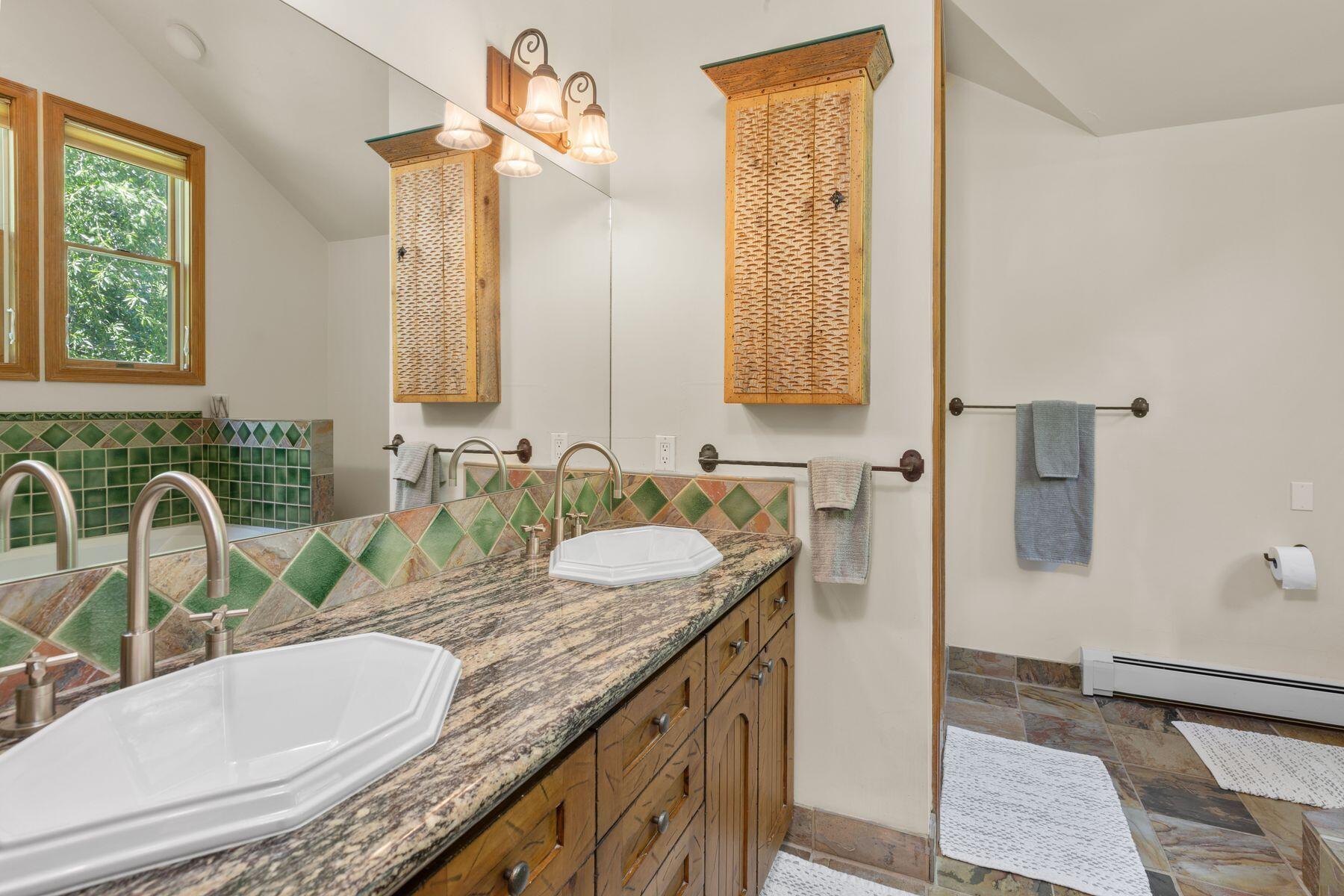 239 North Davis Street Telluride, CO 81435 - Photo 25 of 42 photo_online_034