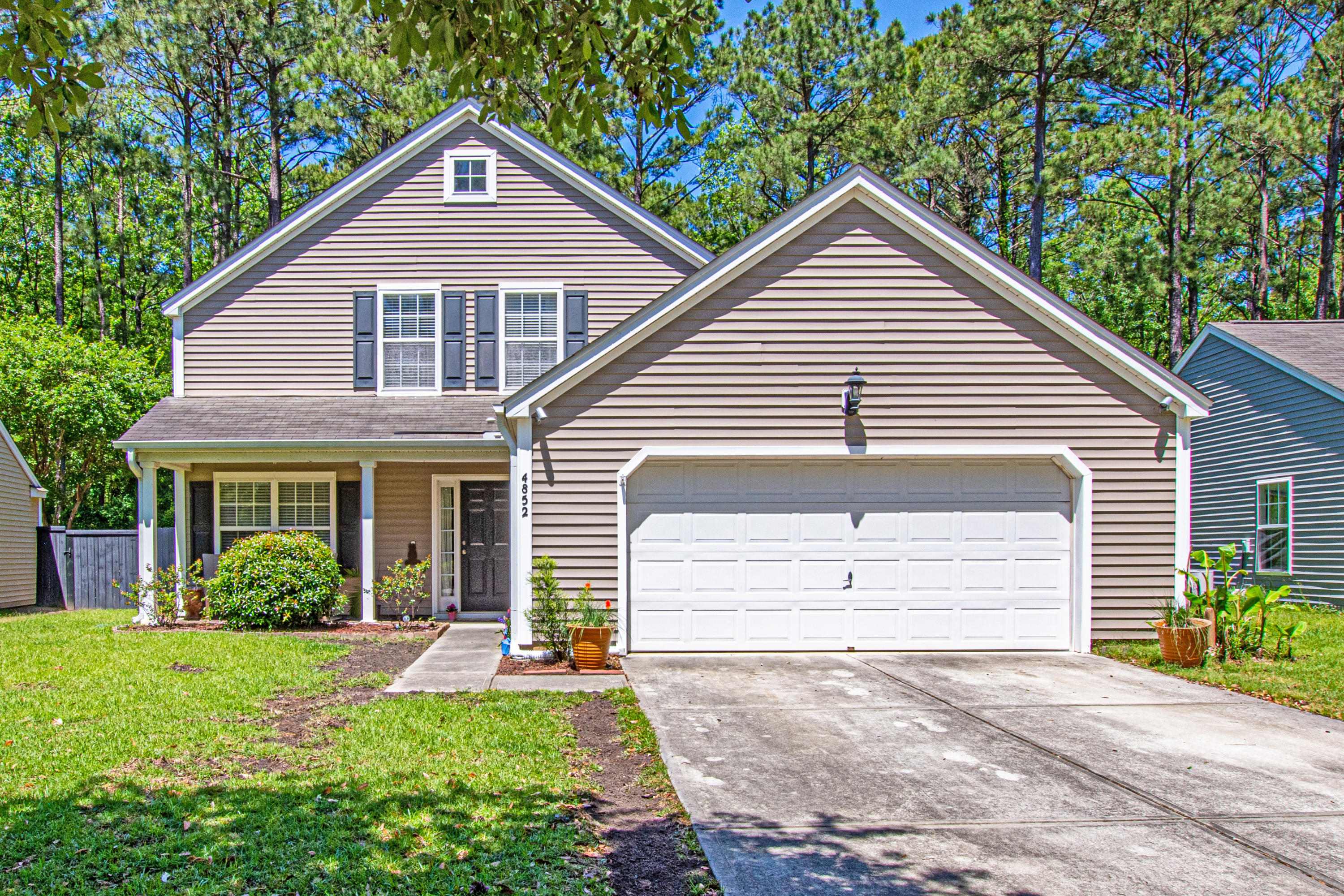 4852 Oak Leaf Road Summerville, SC 29485 - Photo 38 of 48 Front