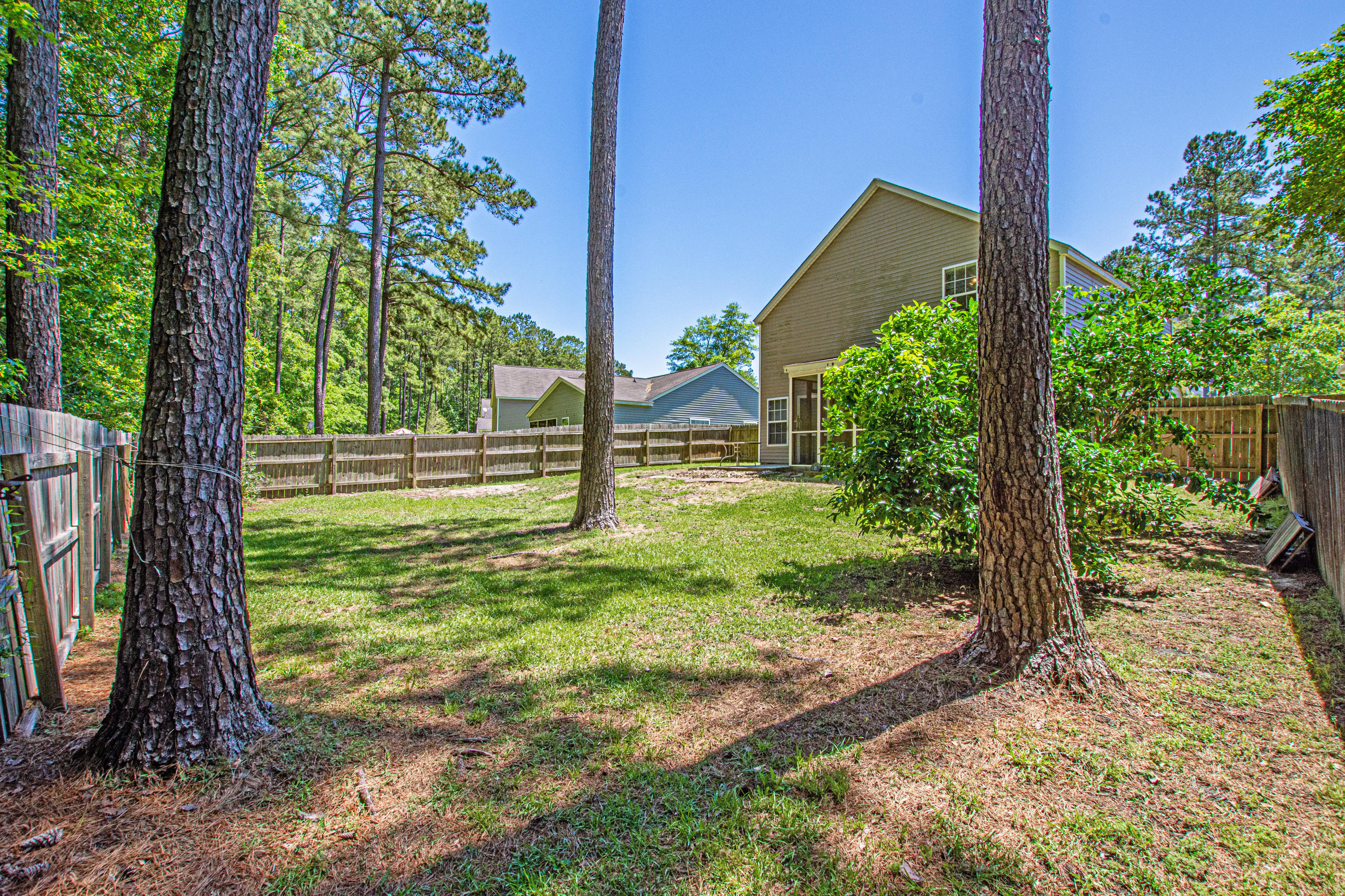 4852 Oak Leaf Road Summerville, SC 29485 - Photo 40 of 48 Back yard