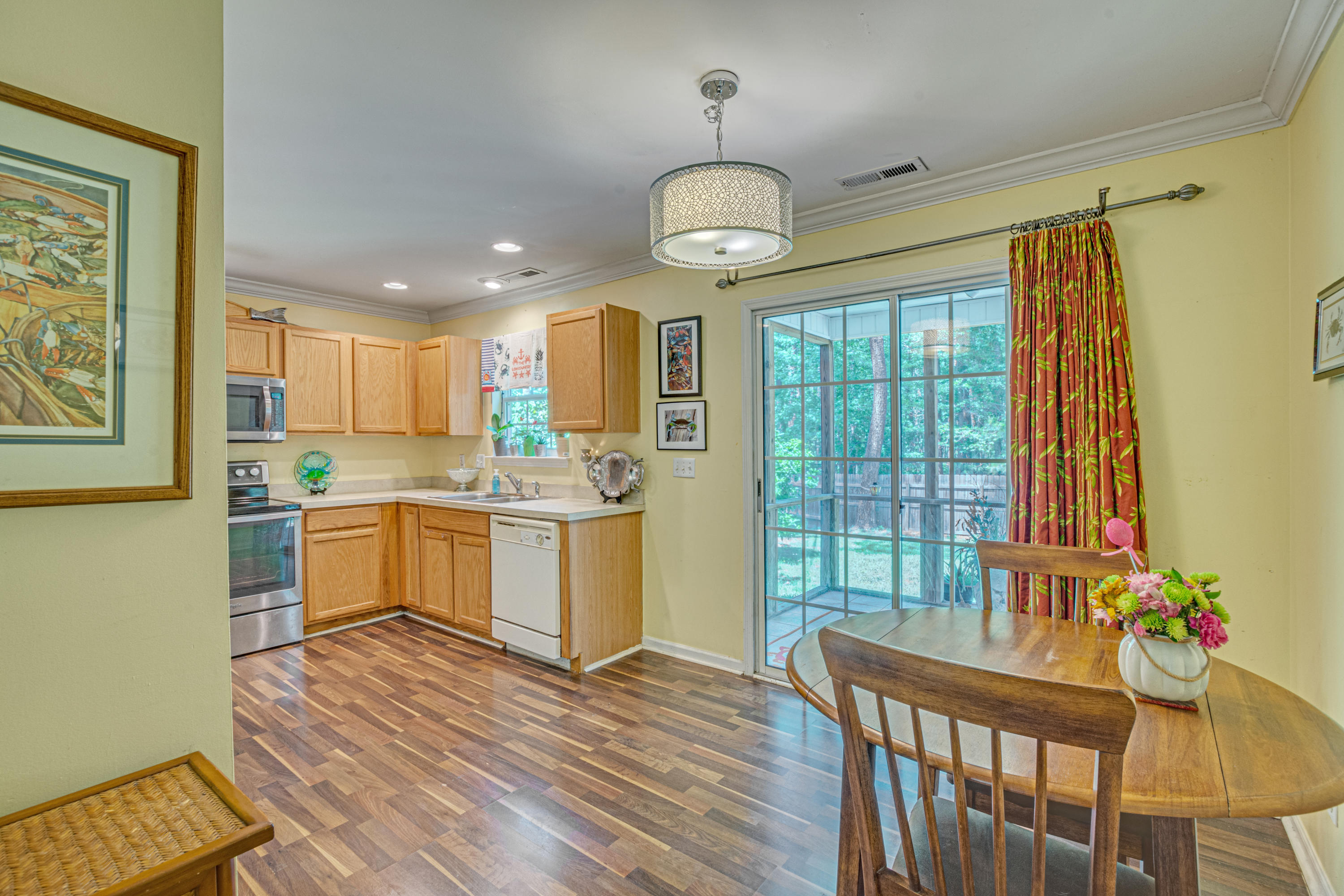 4852 Oak Leaf Road Summerville, SC 29485 - Photo 7 of 48 Eat In Kitchen