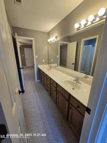 $3,100 | 3583 College Bluff, Olive Branch, MS 38654