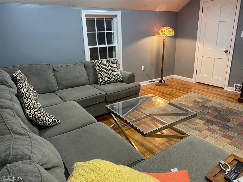 16248 Oakhill Road Cleveland, OH 44112 - Photo 26 of 29