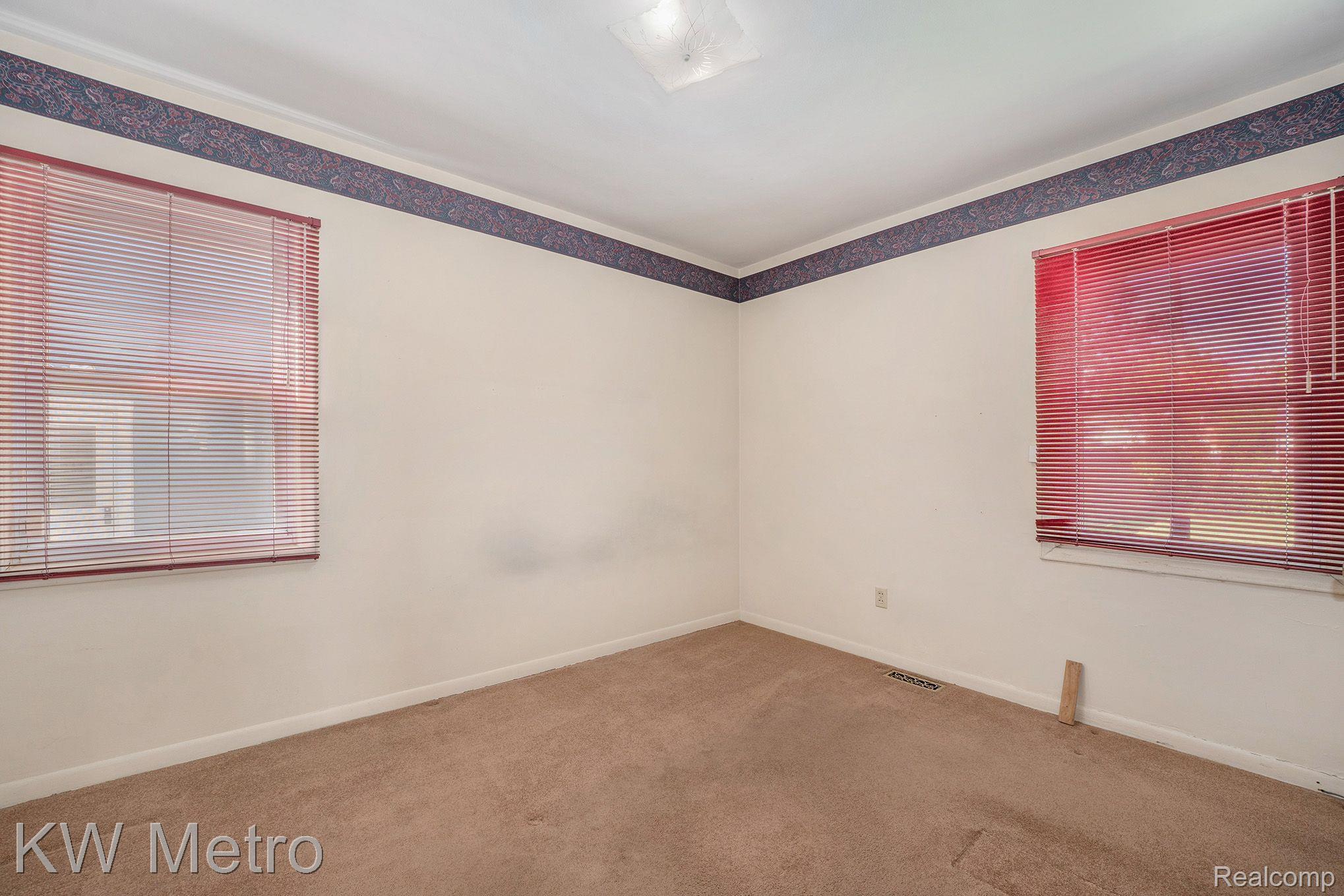 3055 Inman Street Ferndale, MI 48220 - Photo 10 of 17 Gallery Image 10