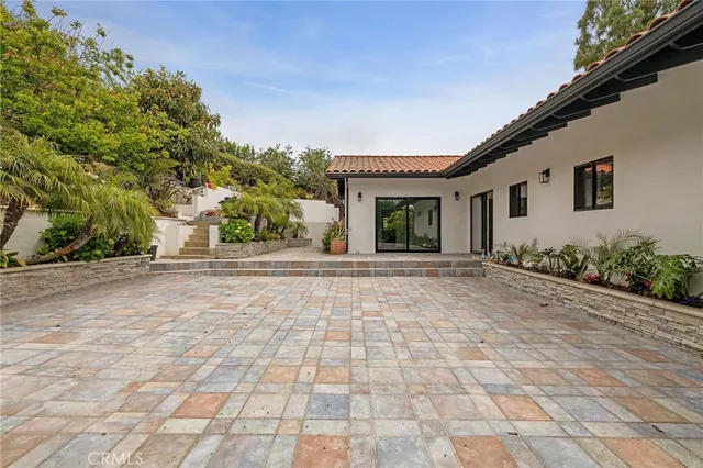 $13,750 | 1253 Vía Landeta, Palos Verdes Estates, CA 90274