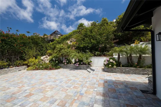 $13,750 | 1253 Vía Landeta, Palos Verdes Estates, CA 90274