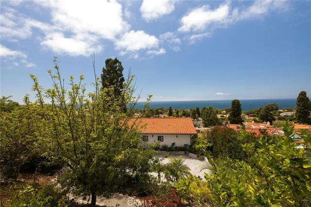 $13,750 | 1253 Vía Landeta, Palos Verdes Estates, CA 90274