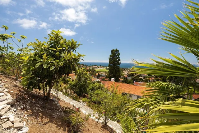 $13,750 | 1253 Vía Landeta, Palos Verdes Estates, CA 90274