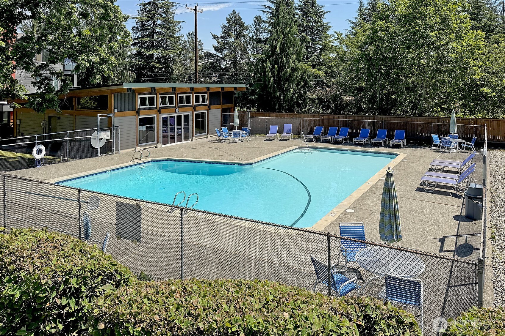7001 Sand Point Way Northeast, Unit C308 Seattle, WA 98115 - Photo 29 of 40