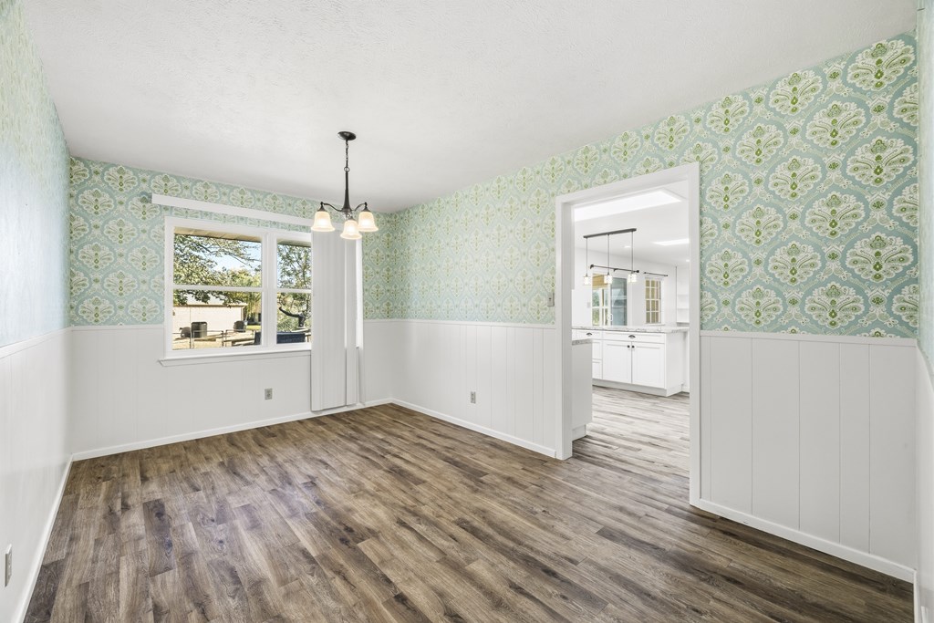 205 Wild Timber Drive Kerrville, TX 78028 - Photo 4 of 40 Formal Dining Room