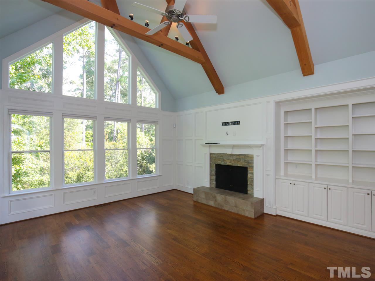 6020 Sarahcreek Court Raleigh, NC 27607 - Photo 9 of 24 Gallery Image 9