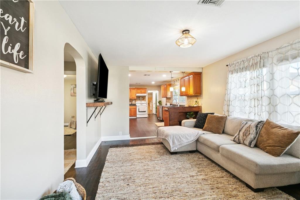 616 Ave F Marrero, LA 70072 - Photo 9 of 22