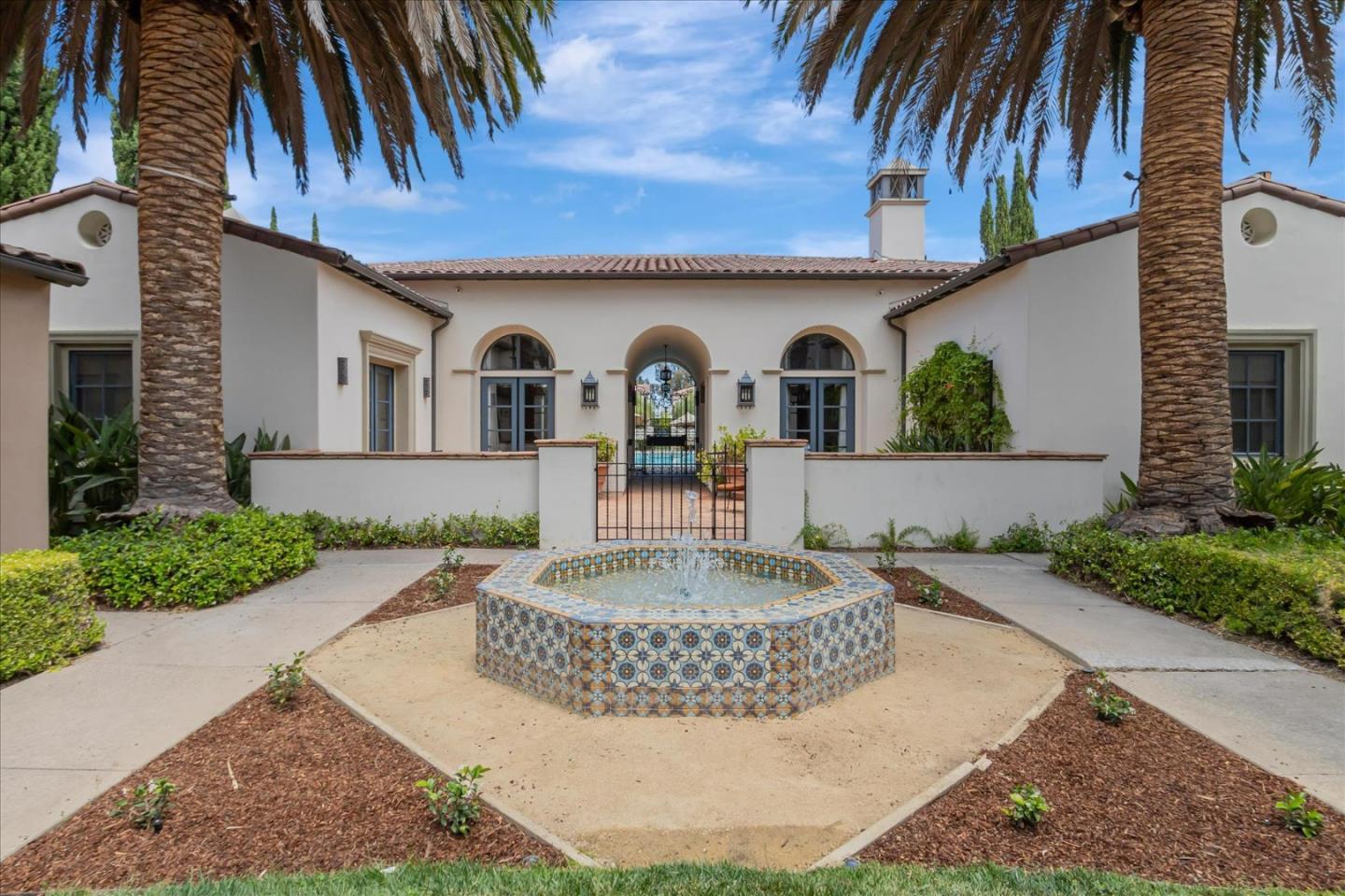 1325 Dahlia Loop San Jose, CA 95126 - Photo 26 of 31 a front view of a house with entertaining space