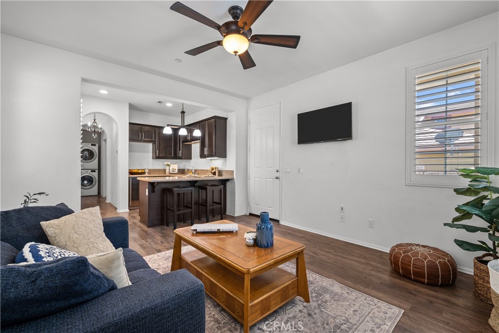 28640 Farrier Drive Valencia, CA 91354 - Photo 40 of 67 a living room with furniture and a wooden floor