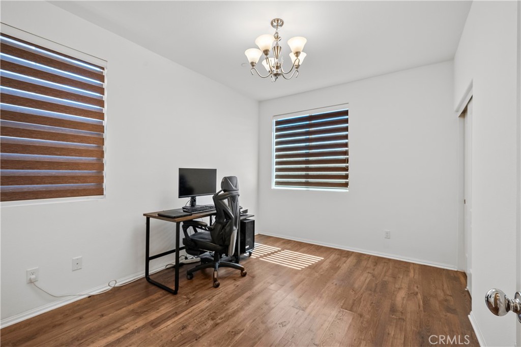 28640 Farrier Drive Valencia, CA 91354 - Photo 53 of 67