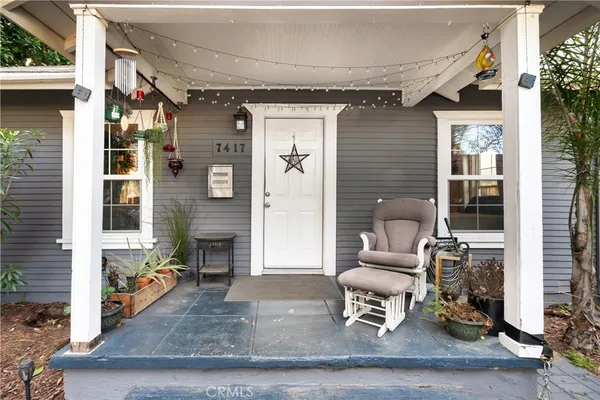 $1,125,000 | 7417 Alabama Avenue, Canoga Park, CA 91303