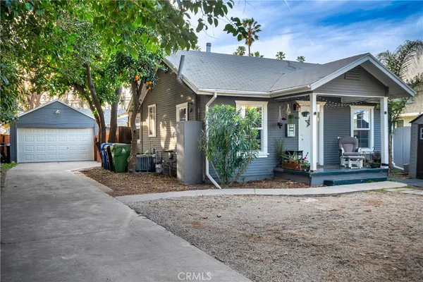 $1,099,000 | 7417 Alabama Avenue, Canoga Park, CA 91303