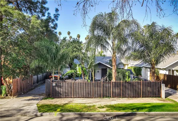 $1,099,000 | 7417 Alabama Avenue, Canoga Park, CA 91303