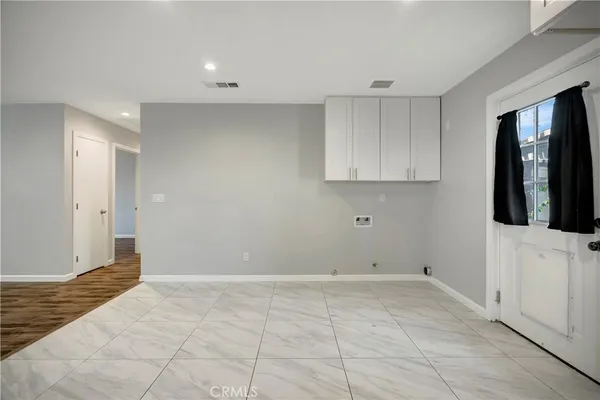 $1,099,000 | 7417 Alabama Avenue, Canoga Park, CA 91303