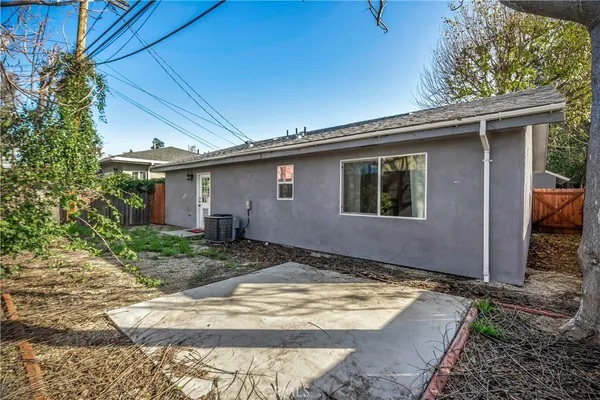 $1,099,000 | 7417 Alabama Avenue, Canoga Park, CA 91303