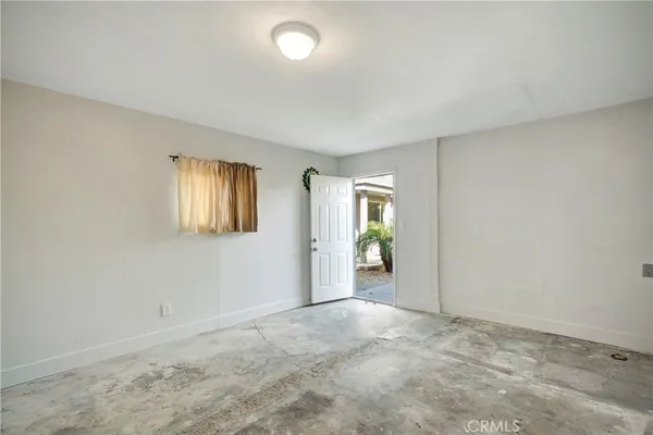 $1,099,000 | 7417 Alabama Avenue, Canoga Park, CA 91303