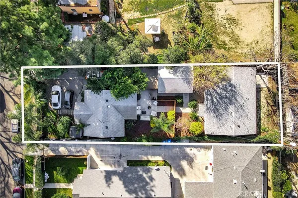 $1,099,000 | 7417 Alabama Avenue, Canoga Park, CA 91303