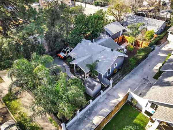 $1,099,000 | 7417 Alabama Avenue, Canoga Park, CA 91303