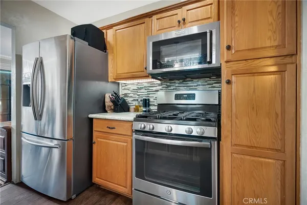 $1,099,000 | 7417 Alabama Avenue, Canoga Park, CA 91303