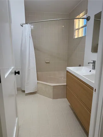 $4,400 | 16358 Southwest 82nd Terrace, Miami, FL 33193