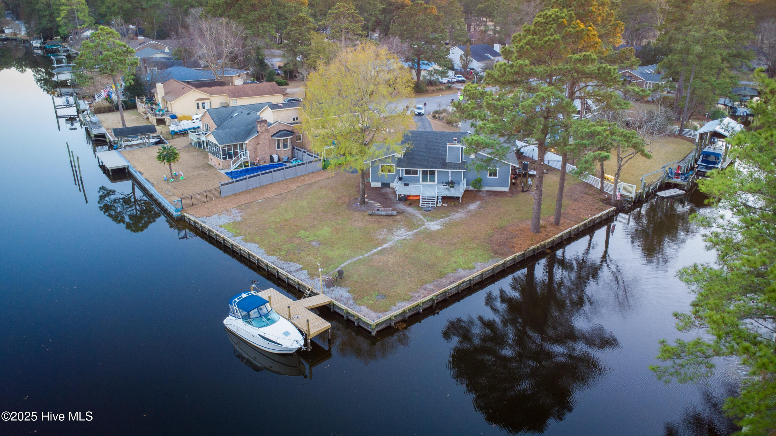 107 Knotline Road New Bern, NC 28562 - Photo 25 of 42 107 Knotline Road, New Bern, NC 28562