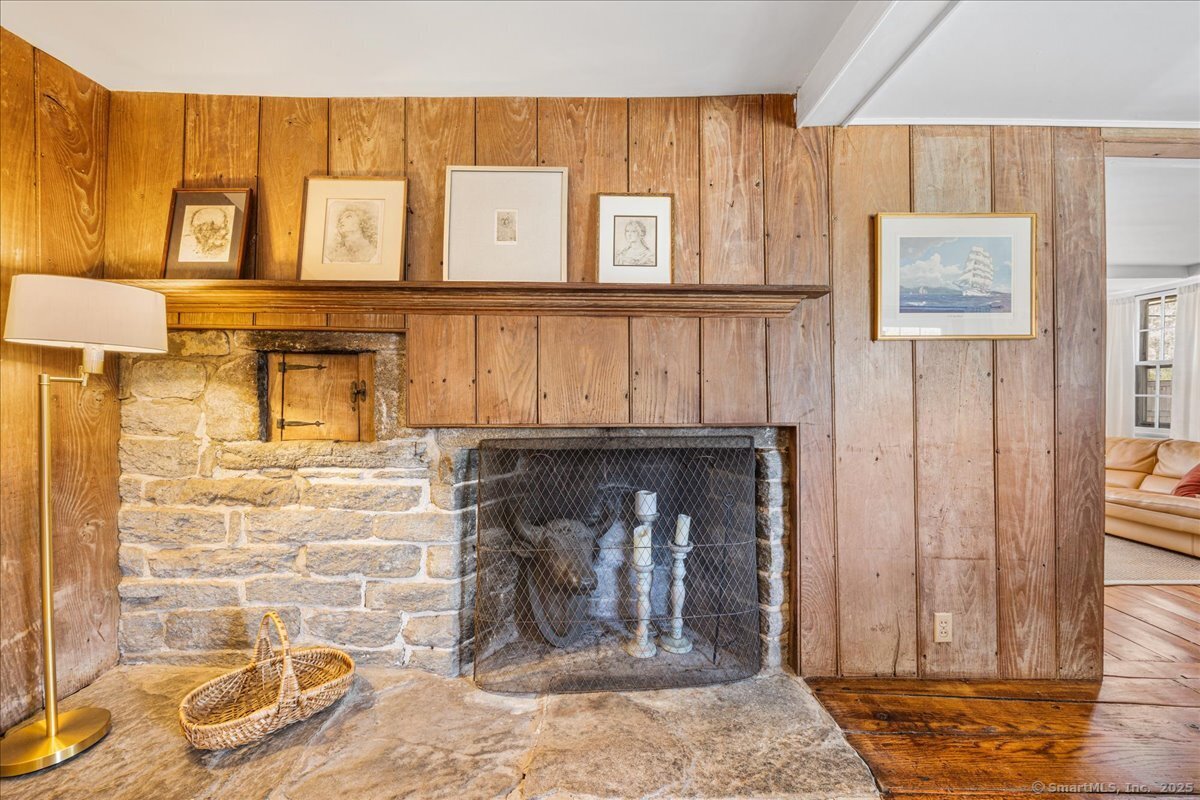 45 Main Street Ivoryton, CT 06442 - Photo 17 of 39 Family room