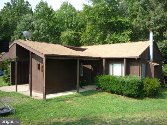 Exterior (Front)