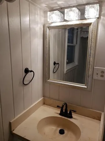 $1,650 | 1330 Florida Avenue, Corpus Christi, TX 78415