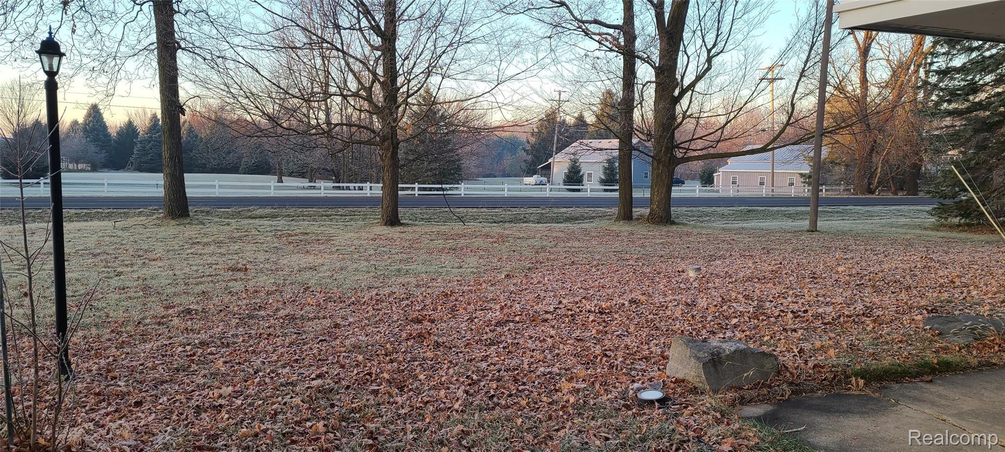 6336 Lobdell Road Linden, MI 48451 - Photo 19 of 31 20201210_081800.jpg