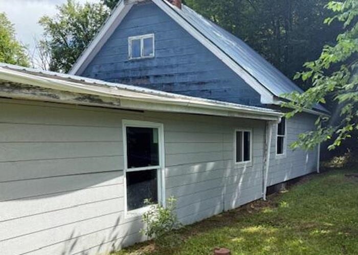 185 Turnpike Road Washington, VT 05675 - Photo 4 of 14