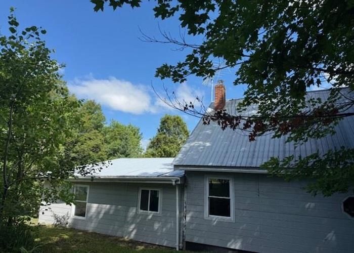 185 Turnpike Road Washington, VT 05675 - Photo 5 of 14