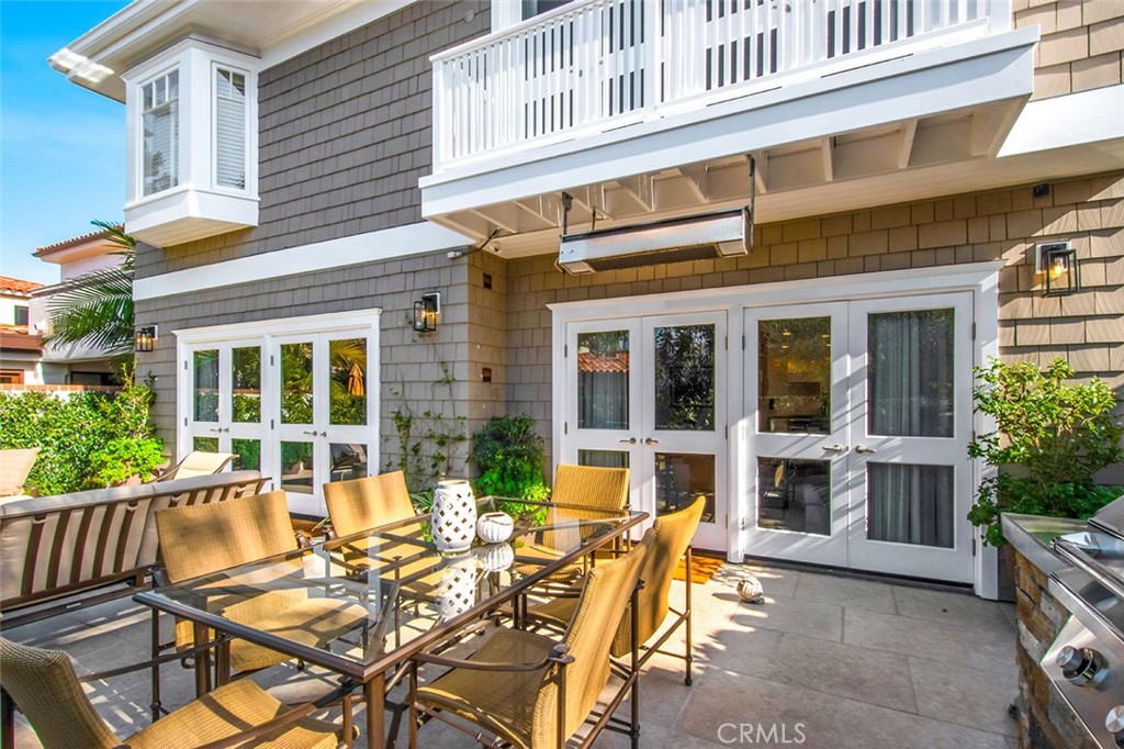 213 Via Firenze Newport Beach, CA 92663 - Photo 38 of 41 a view of a building with sitting area