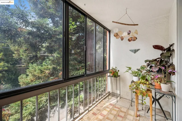 $350,000 | 250 Whitmore Street, Oakland, CA 94611