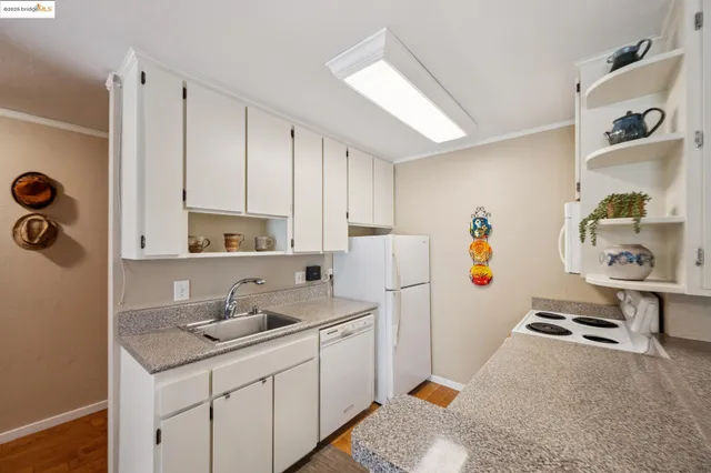 $350,000 | 250 Whitmore Street, Oakland, CA 94611