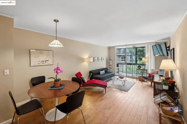 $350,000 | 250 Whitmore Street, Oakland, CA 94611