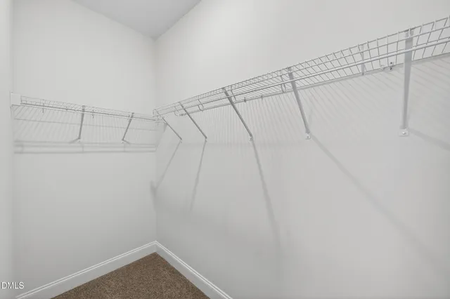 a view of backyard of the house